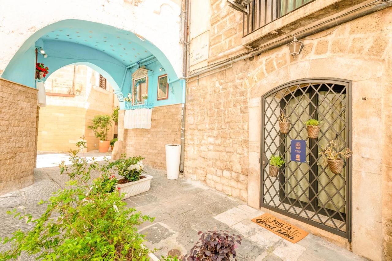 Cozy House In The Old City Bari Exterior photo